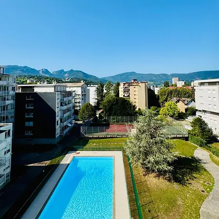 Sweet - Cocon Elegant, Balcon & Parking Prive Apartmán