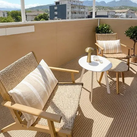 Sweet - Cocon élégant Climatisé, Piscine été, Balcon&parking Privé * Chambéry